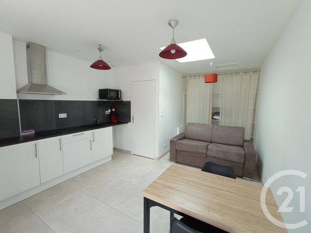 Afficher la photo en grand Appartement Studio à louer - 1 pièce - 21.26 m2 - ABZAC - 33 - AQUITAINE - Century 21 G&B Immobilier