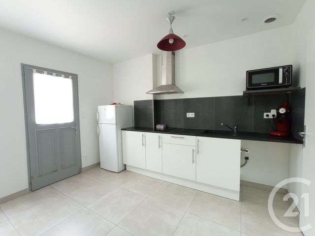 Afficher la photo en grand Appartement Studio à louer - 1 pièce - 21.26 m2 - ABZAC - 33 - AQUITAINE - Century 21 G&B Immobilier