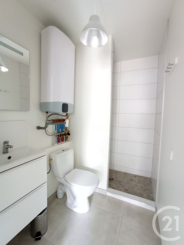 Afficher la photo en grand Appartement Studio à louer - 1 pièce - 21.26 m2 - ABZAC - 33 - AQUITAINE - Century 21 G&B Immobilier