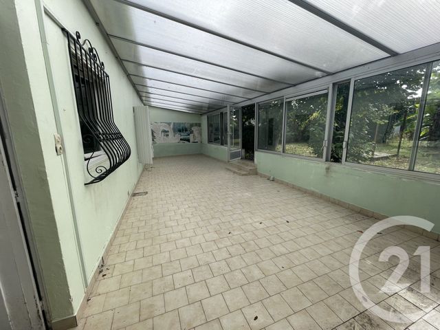 maison à vendre - 7 pièces - 166.0 m2 - COUTRAS - 33 - AQUITAINE - Century 21 G&B Immobilier