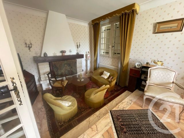 maison à vendre - 5 pièces - 134.46 m2 - ST MEDARD DE GUIZIERES - 33 - AQUITAINE - Century 21 G&B Immobilier