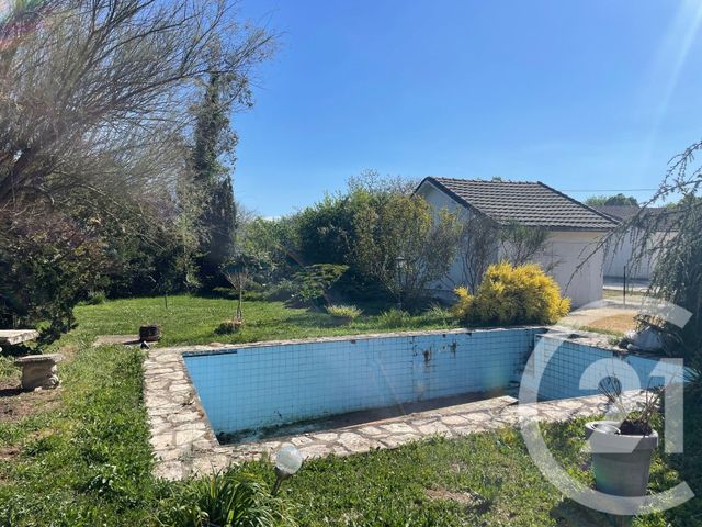 maison à vendre - 5 pièces - 134.46 m2 - ST MEDARD DE GUIZIERES - 33 - AQUITAINE - Century 21 G&B Immobilier