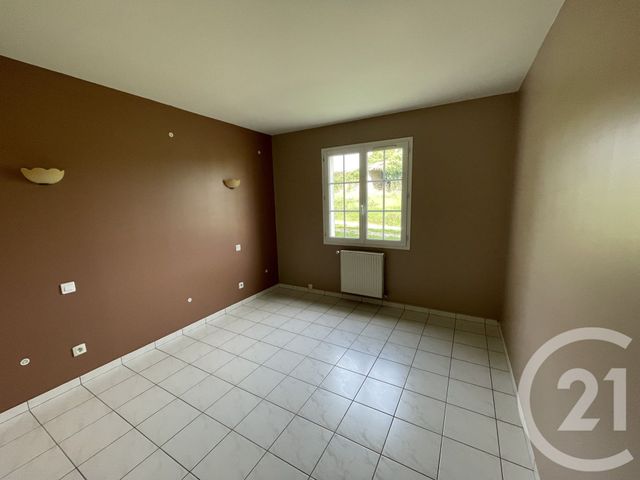 maison à vendre - 5 pièces - 93.16 m2 - MONTGUYON - 17 - POITOU-CHARENTES - Century 21 G&B Immobilier