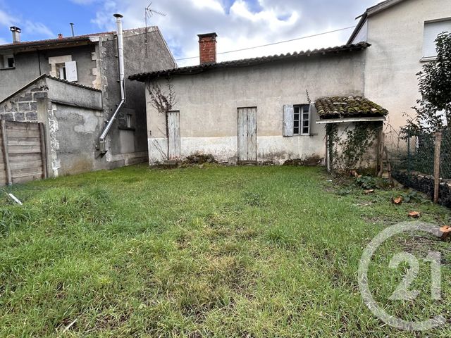 maison à vendre - 2 pièces - 44.0 m2 - COUTRAS - 33 - AQUITAINE - Century 21 G&B Immobilier