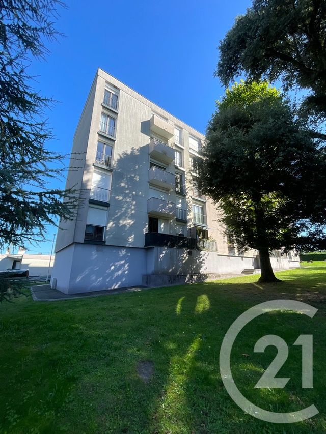 Appartement F3 à vendre - 3 pièces - 54.48 m2 - PESSAC - 33 - AQUITAINE - Century 21 G&B Immobilier