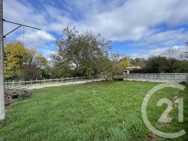 maison à vendre - 8 pièces - 144.0 m2 - LES EGLISOTTES ET CHALAURES - 33 - AQUITAINE - Century 21 G&B Immobilier