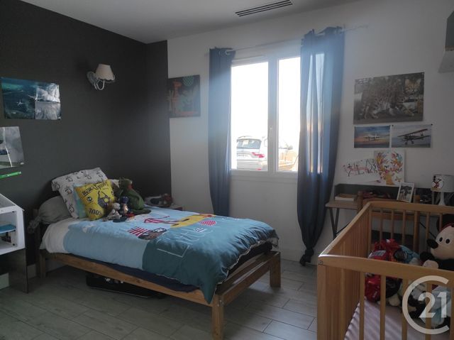 maison à vendre - 7 pièces - 130.0 m2 - ST SEURIN SUR L ISLE - 33 - AQUITAINE - Century 21 G&B Immobilier