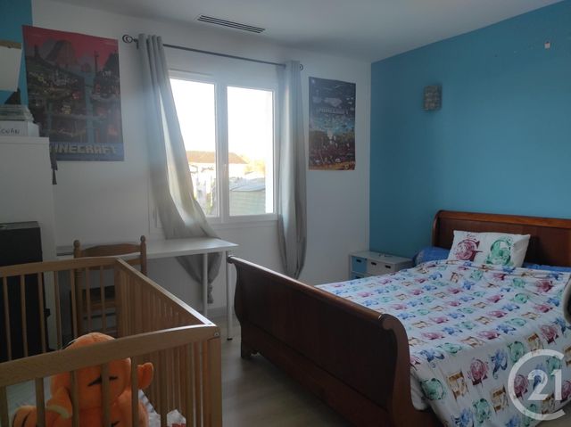 maison à vendre - 7 pièces - 130.0 m2 - ST SEURIN SUR L ISLE - 33 - AQUITAINE - Century 21 G&B Immobilier