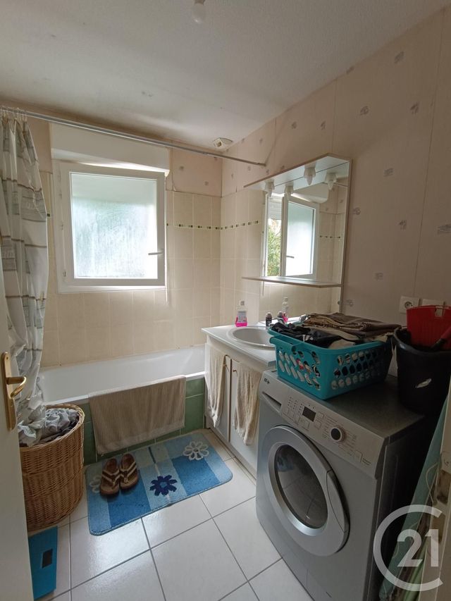 Appartement à vendre - 2 pièces - 42.35 m2 - COUTRAS - 33 - AQUITAINE - Century 21 G&B Immobilier