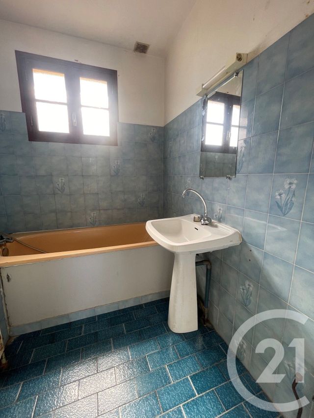 maison à vendre - 4 pièces - 86.0 m2 - COUTRAS - 33 - AQUITAINE - Century 21 G&B Immobilier