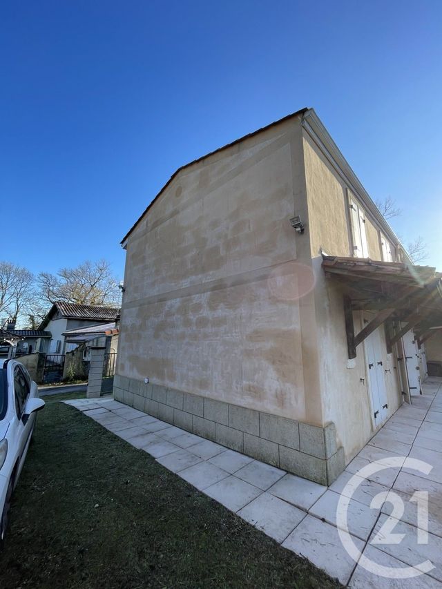 maison à vendre - 6 pièces - 147.58 m2 - LES EGLISOTTES ET CHALAURES - 33 - AQUITAINE - Century 21 G&B Immobilier