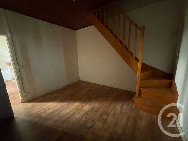 maison à vendre - 6 pièces - 188.0 m2 - LES PEINTURES - 33 - AQUITAINE - Century 21 G&B Immobilier