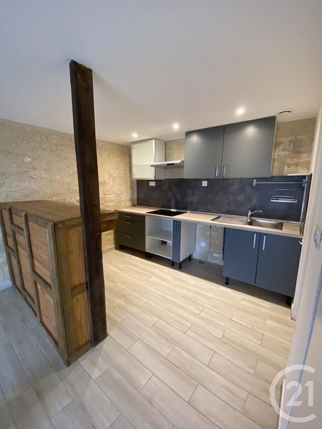 maison à louer - 3 pièces - 62.09 m2 - ST GERMAIN DU PUCH - 33 - AQUITAINE - Century 21 G&B Immobilier
