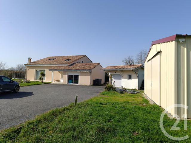 maison à vendre - 7 pièces - 170.52 m2 - LA BARDE - 17 - POITOU-CHARENTES - Century 21 G&B Immobilier