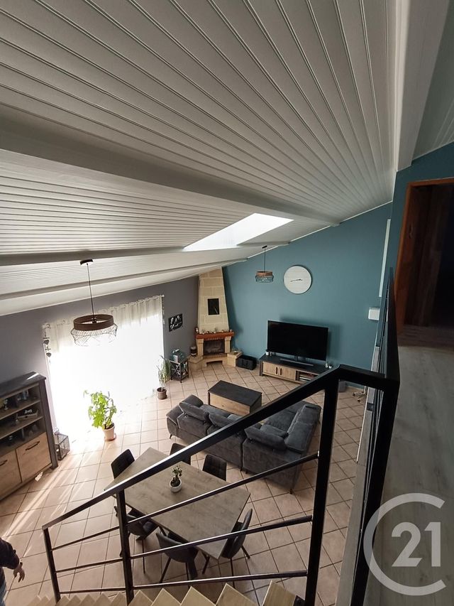 maison à vendre - 7 pièces - 170.52 m2 - LA BARDE - 17 - POITOU-CHARENTES - Century 21 G&B Immobilier