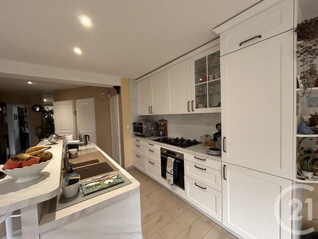 maison à vendre - 6 pièces - 129.28 m2 - COUTRAS - 33 - AQUITAINE - Century 21 G&B Immobilier