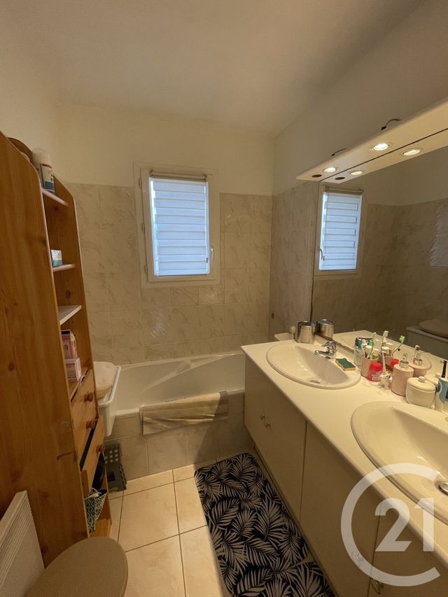 maison à vendre - 4 pièces - 90.0 m2 - LES PEINTURES - 33 - AQUITAINE - Century 21 G&B Immobilier