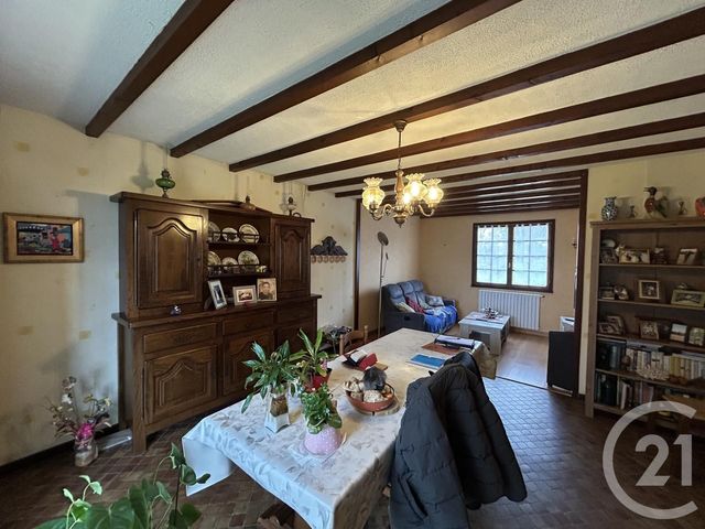 maison à vendre - 4 pièces - 88.23 m2 - LES EGLISOTTES ET CHALAURES - 33 - AQUITAINE - Century 21 G&B Immobilier