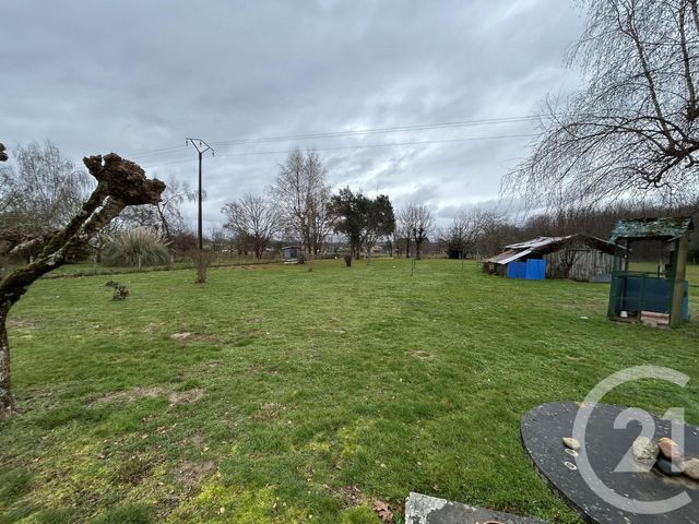 maison à vendre - 4 pièces - 88.23 m2 - LES EGLISOTTES ET CHALAURES - 33 - AQUITAINE - Century 21 G&B Immobilier