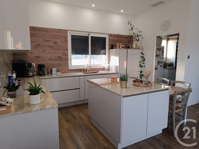 maison à vendre - 6 pièces - 112.17 m2 - ABZAC - 33 - AQUITAINE - Century 21 G&B Immobilier