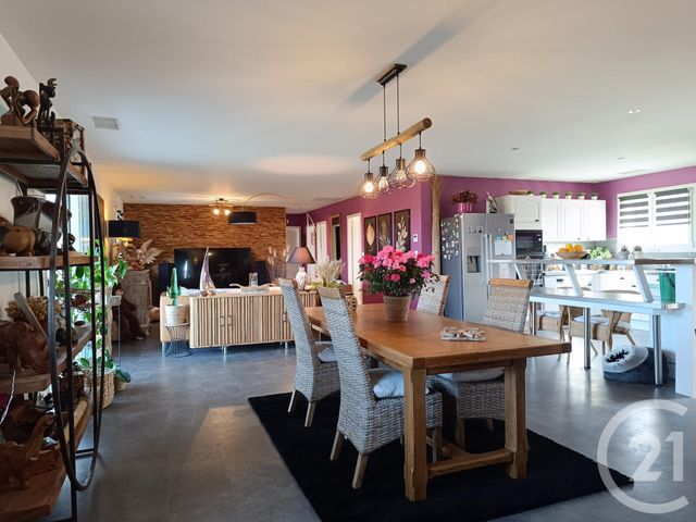 maison à vendre - 8 pièces - 144.86 m2 - BAYAS - 33 - AQUITAINE - Century 21 G&B Immobilier