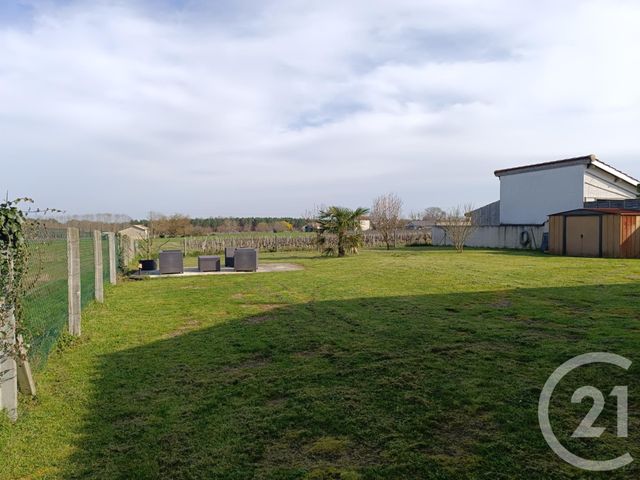 maison à vendre - 8 pièces - 144.86 m2 - BAYAS - 33 - AQUITAINE - Century 21 G&B Immobilier