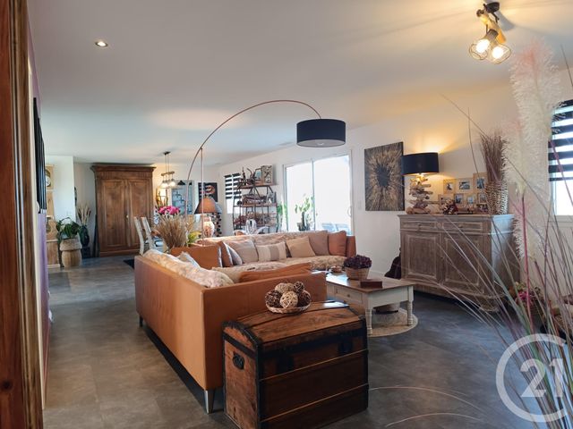 maison à vendre - 8 pièces - 144.86 m2 - BAYAS - 33 - AQUITAINE - Century 21 G&B Immobilier