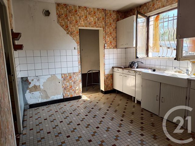 maison à vendre - 4 pièces - 87.53 m2 - ST MARTIN D ARY - 17 - POITOU-CHARENTES - Century 21 G&B Immobilier