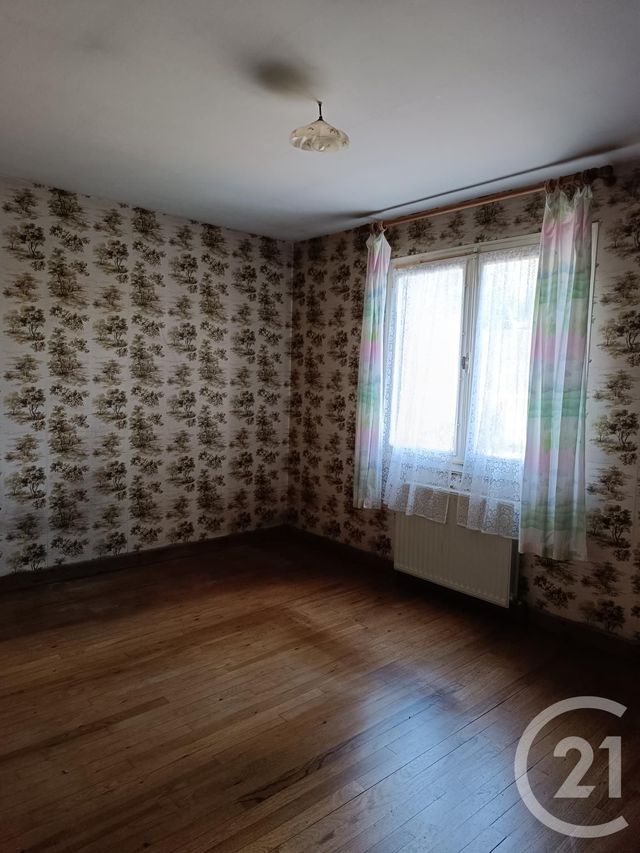 maison à vendre - 4 pièces - 87.53 m2 - ST MARTIN D ARY - 17 - POITOU-CHARENTES - Century 21 G&B Immobilier