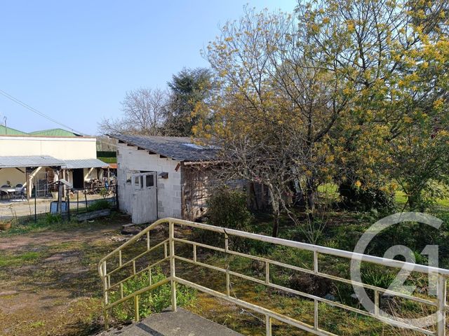 maison à vendre - 4 pièces - 87.53 m2 - ST MARTIN D ARY - 17 - POITOU-CHARENTES - Century 21 G&B Immobilier