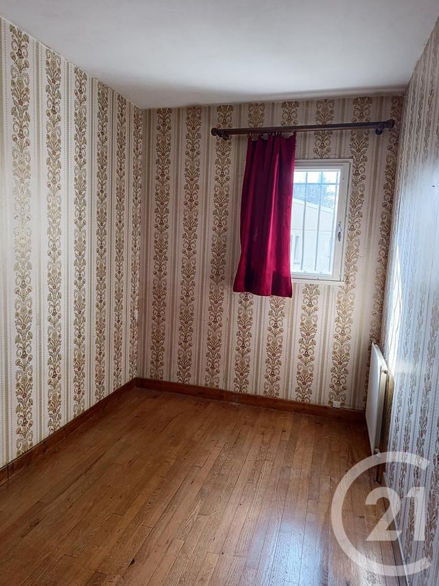 maison à vendre - 4 pièces - 87.53 m2 - ST MARTIN D ARY - 17 - POITOU-CHARENTES - Century 21 G&B Immobilier