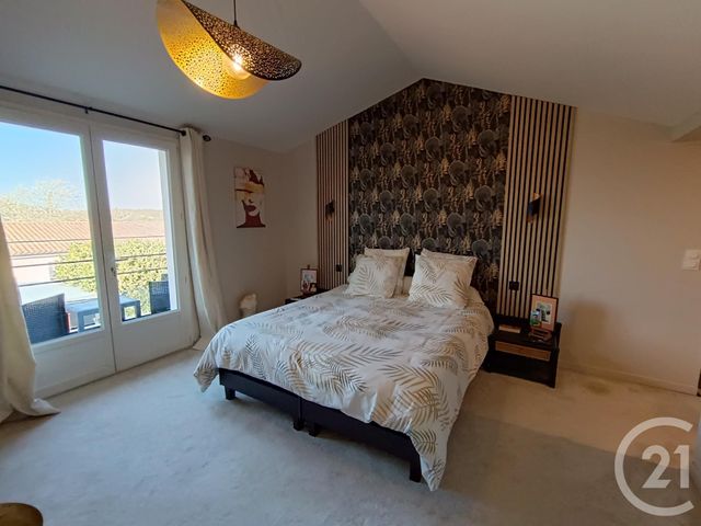 maison à vendre - 6 pièces - 138.62 m2 - COUTRAS - 33 - AQUITAINE - Century 21 G&B Immobilier