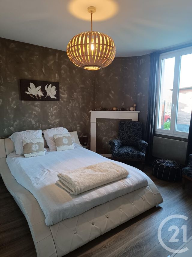 maison à vendre - 6 pièces - 138.62 m2 - COUTRAS - 33 - AQUITAINE - Century 21 G&B Immobilier