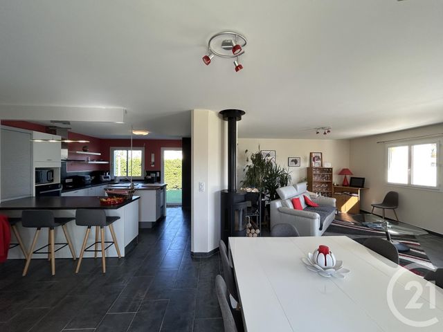 maison à vendre - 6 pièces - 162.9 m2 - CAMPS SUR L ISLE - 33 - AQUITAINE - Century 21 G&B Immobilier