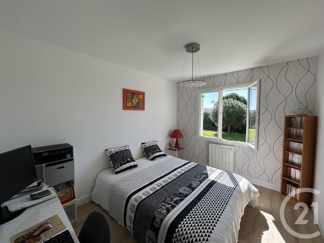 maison à vendre - 6 pièces - 162.9 m2 - CAMPS SUR L ISLE - 33 - AQUITAINE - Century 21 G&B Immobilier