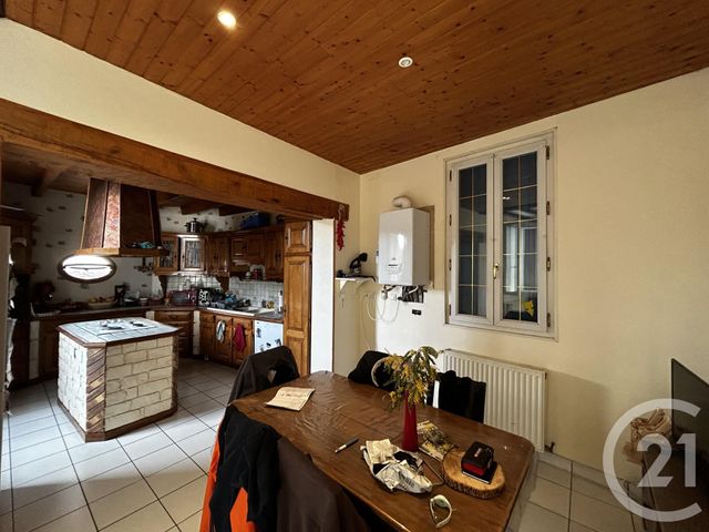 maison à vendre - 6 pièces - 310.92 m2 - LA ROCHE CHALAIS - 24 - AQUITAINE - Century 21 G&B Immobilier