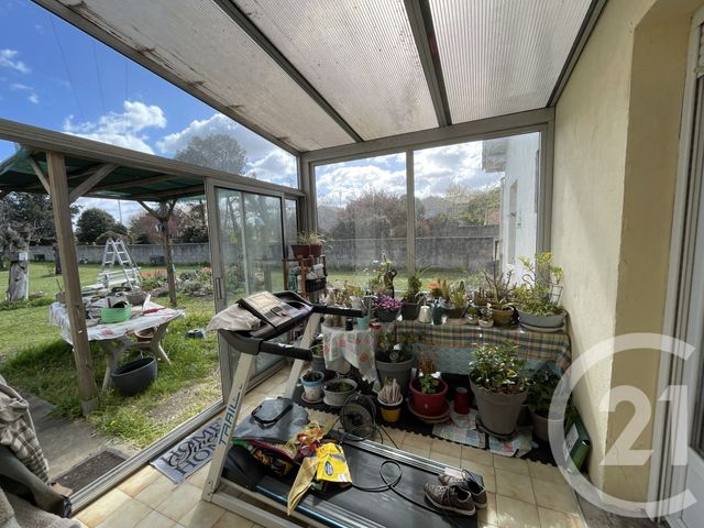maison à vendre - 3 pièces - 127.46 m2 - ST MEDARD DE GUIZIERES - 33 - AQUITAINE - Century 21 G&B Immobilier