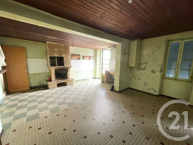 maison à vendre - 5 pièces - 175.0 m2 - LA CLOTTE - 17 - POITOU-CHARENTES - Century 21 G&B Immobilier