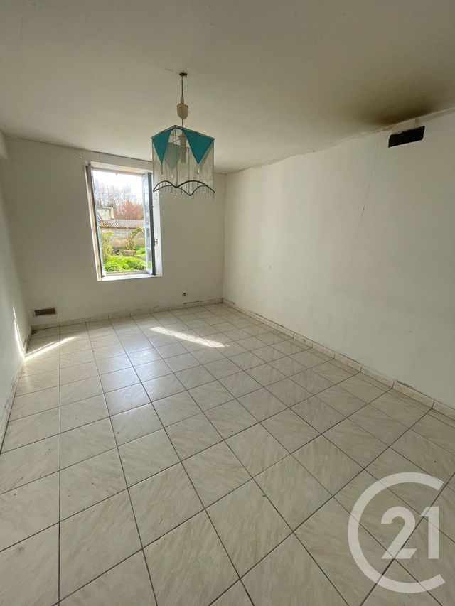 maison à vendre - 5 pièces - 175.0 m2 - LA CLOTTE - 17 - POITOU-CHARENTES - Century 21 G&B Immobilier