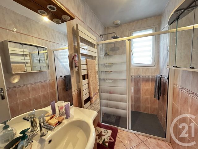 maison à vendre - 6 pièces - 111.02 m2 - ABZAC - 33 - AQUITAINE - Century 21 G&B Immobilier