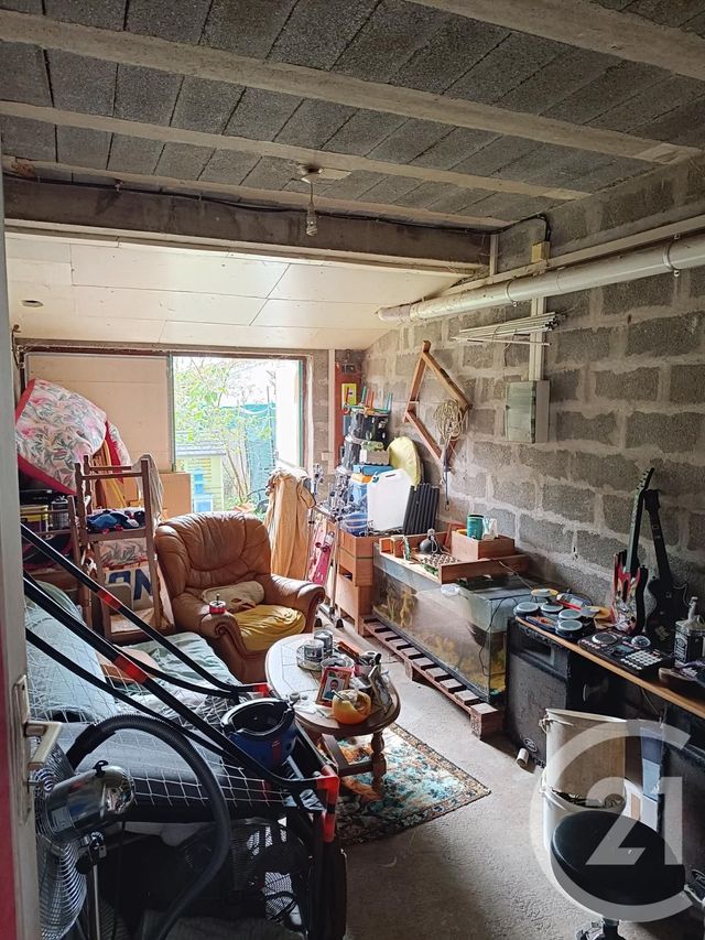 maison à vendre - 4 pièces - 74.19 m2 - LES ARTIGUES DE LUSSAC - 33 - AQUITAINE - Century 21 G&B Immobilier