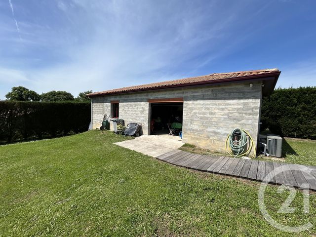 maison à vendre - 5 pièces - 145.08 m2 - LA ROCHE CHALAIS - 24 - AQUITAINE - Century 21 G&B Immobilier