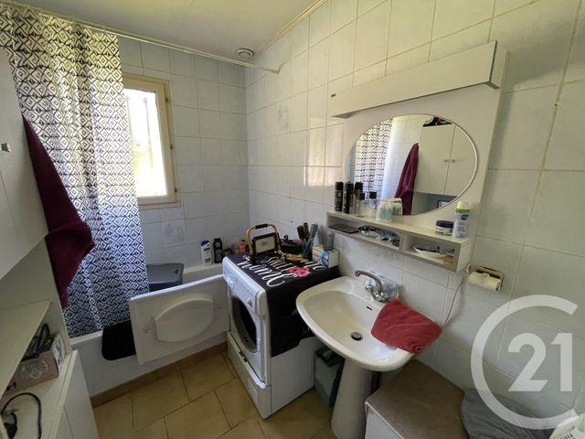 maison à vendre - 4 pièces - 78.57 m2 - BAYAS - 33 - AQUITAINE - Century 21 G&B Immobilier