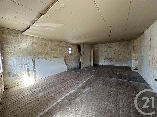 maison à vendre - 2 pièces - 85.47 m2 - ST MEDARD DE GUIZIERES - 33 - AQUITAINE - Century 21 G&B Immobilier