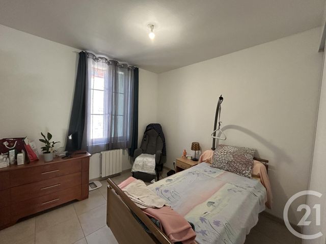 maison à vendre - 9 pièces - 256.62 m2 - LES EGLISOTTES ET CHALAURES - 33 - AQUITAINE - Century 21 G&B Immobilier
