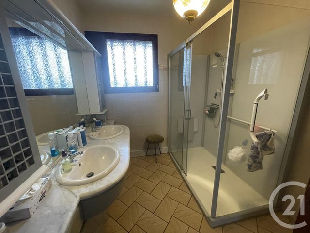 maison à vendre - 6 pièces - 245.52 m2 - COUTRAS - 33 - AQUITAINE - Century 21 G&B Immobilier