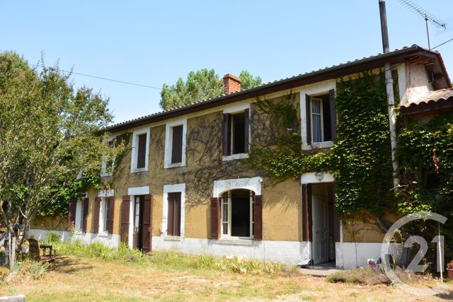 maison - LA CLOTTE - 17